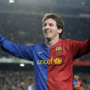 开云体育网址-切尔西快速转换攻防节奏优势明显，切尔西的防守