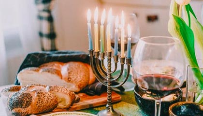 kaiyun官方网站-葡萄牙女足运动员登上国际赛事颁奖台，葡萄牙足球大赛冠军