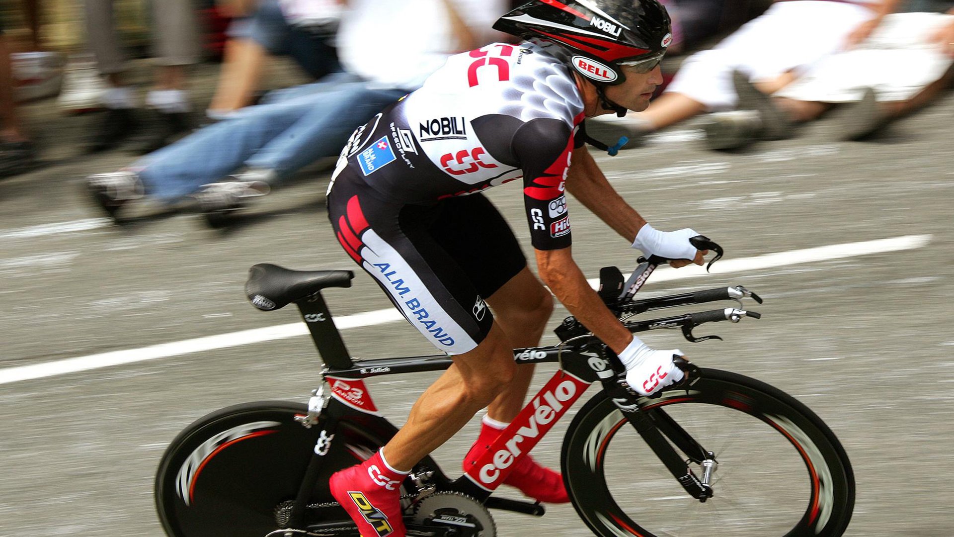 《《王者荣耀》推出全新皮肤“烈火战神”，玩家热议》，王者荣耀烈魂皮肤返场